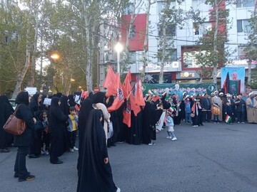 تصاویر/ حضور طلاب مدرسه علمیه فاطمیه محلات در حمایت از حمله موشکی سپاه به اسرائیل