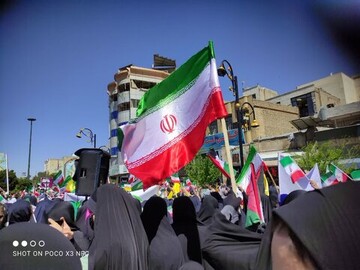 حضور طلاب موسسه آموزش عالی ریحانة الرسول ساوه در اجتماع بزرگ حامیان حمله به هیمنه رژیم منحوس اسرائیل