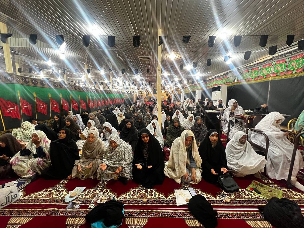 معاونت ریاست جمهوری در امور زنان و خانواده در جمع بانوان جزیره قشم، حضور یافت