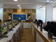 جلسه کارکنان و مدیران حوزه علمیه خواهران اصفهان با معاون امور حوزه‌های علمیه خواهران کشور