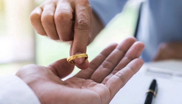 یادداشت| طلاق، بیشترین آسیب روحی برای زنان را رقم می‌زند