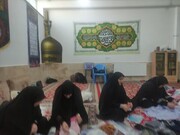 تصاویر / بسته‌بندی لباس ویژه مردم غزه و لبنان در اراک