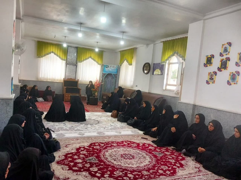 نشست بصیرتی در راستای فعالیت‌های بسیج با عنوان "جهاد تبیین"