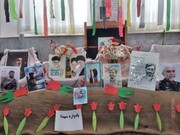 مراسم یادواره شهدا با عنوان لاله‌های روشن در بسطام برگزار شد