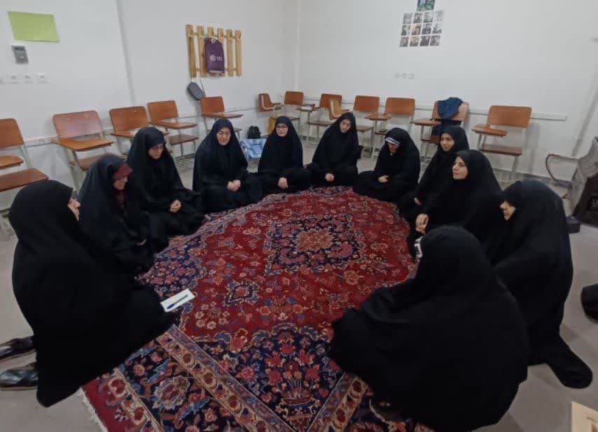 برگزاری گعده بصیرتی با اساتید در شاهرود
