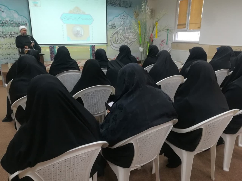 جلسه اخلاق عمومی با محوریت تبیین خطبه همام در سمنان