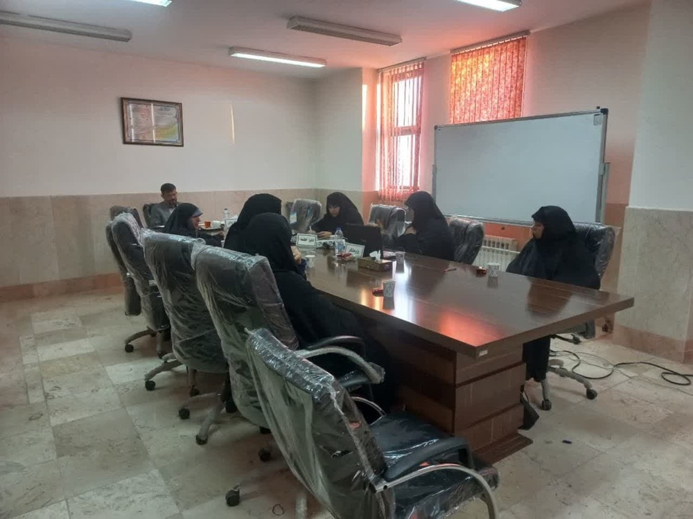 برگزاری کرسی نظریه‌پردازی «خطاهای نوشتاری و تأثیر آن بر ایمان مؤمنان» در اصفهان