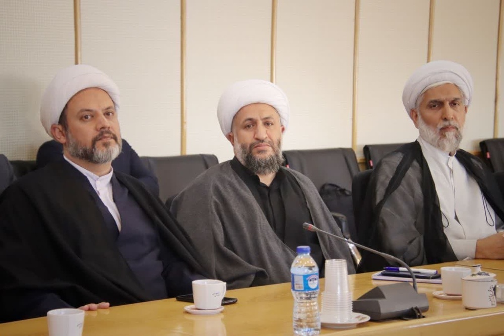 نشست هیات اندیشه ورز روحانیت استان