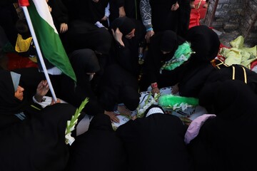 تصاویر/ تشییع و خاکسپاری شهید گمنام در مرکز مدیریت حوزه‌های علمیه خواهران