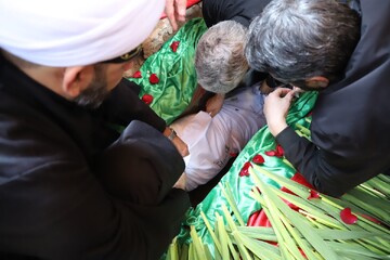 تصاویر/ تشییع و خاکسپاری شهید گمنام در مرکز مدیریت حوزه‌های علمیه خواهران