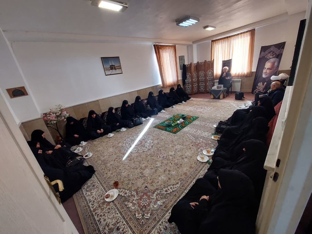 مجلس عزای م مادر سادات حضرت زهرای مرضیه