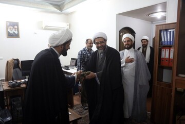 تصاویر/ بازدید مدیر حوزه های علمیه خواهران از خبرگزاری حوزه