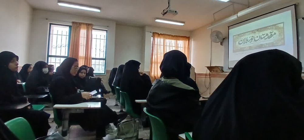 کرسی آزاداندیشی گفتگو محور پیرامون موضوع نماز ویژه طلاب و دانشجویان دانشگاه فرهنگیان سمنان