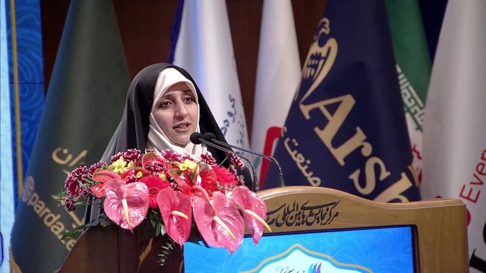 برای عبور از بحران ‌ها باید از روش‌های نوین و بازارهای جدید بهره گرفت