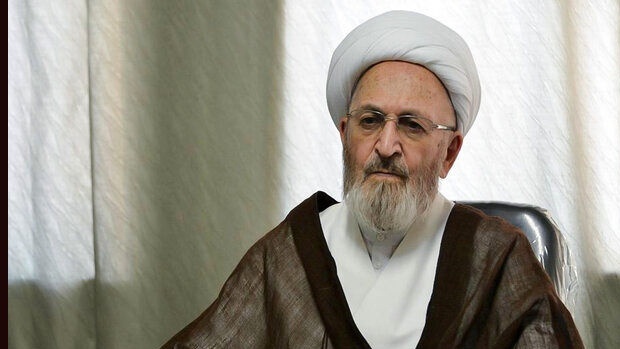 حکومت اسلامی باید از منکر بی‌حجابی جلوگیری کند