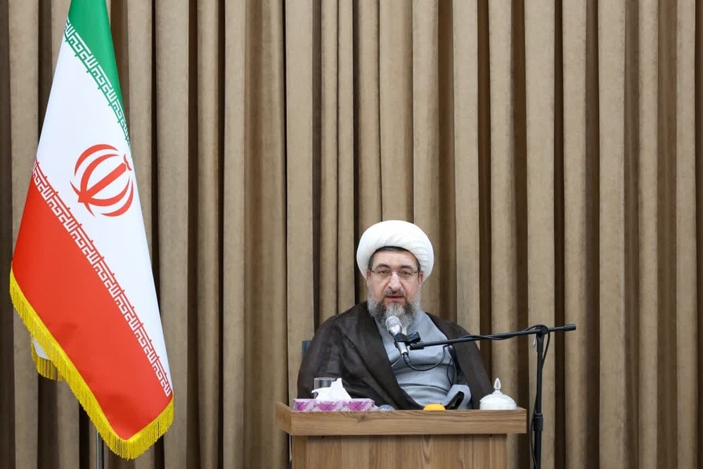 حجاب و عفاف قطعا موجب سختی بانوان نبوده و نیست