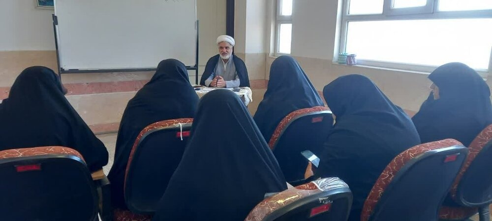 برگزاری نشست پژوهشی با محوریت گفتمان‌سازی علمی و شکوفایی تمدن اسلامی