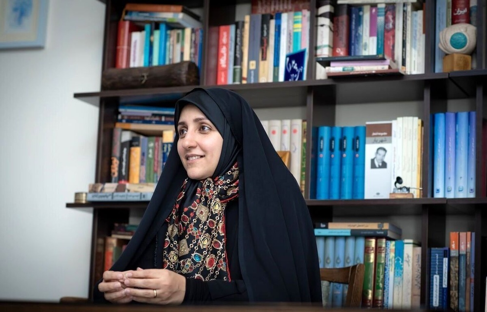 دولت چهاردهم نگاه ویژه‌ای به مدیریت بانوان دارد