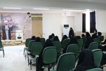 مراسم سالگرد شهید سلیمانی در مدرسه علمیه الزهرا س بوشهر