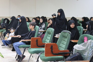 مراسم سالگرد شهید سلیمانی در مدرسه علمیه الزهرا س بوشهر