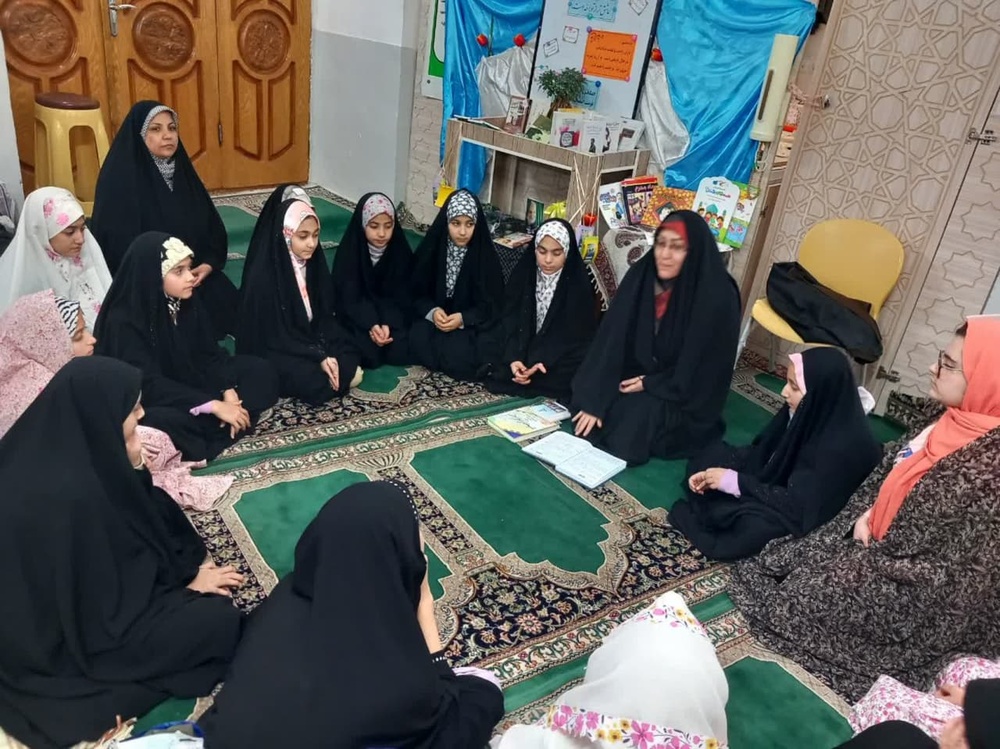 حوزه‌های علمیه همراه همیشگی با لحظه‌های ناب با خدا
