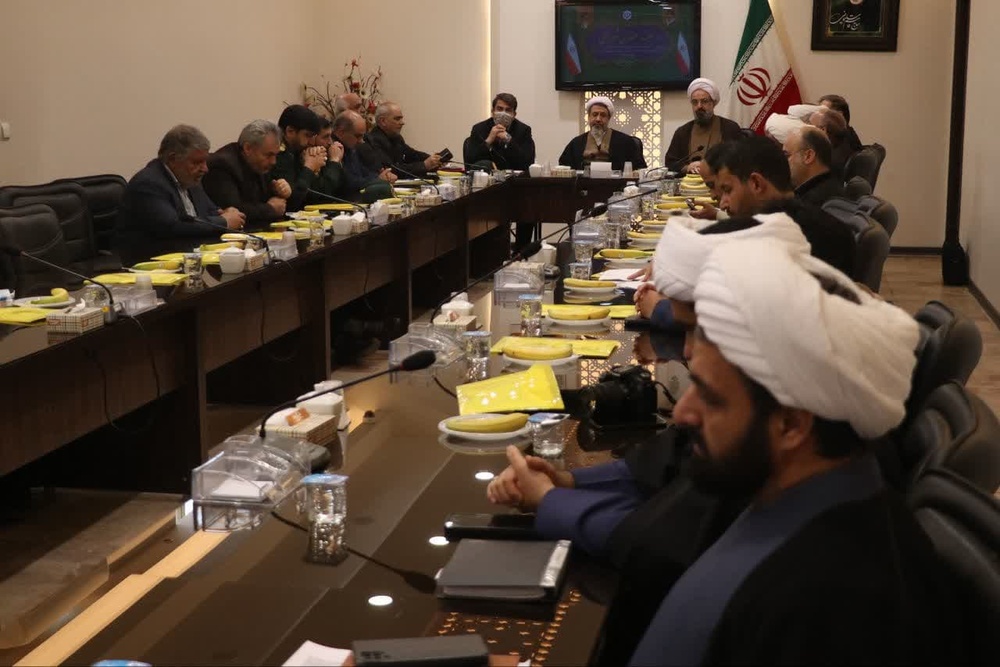 تقویت نظارت اجتماعی بر عملکرد دستگاه‌ها و نهادهای دولتی 