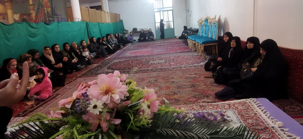 برگزاری نشست تخصصی حجاب و عفاف در ساوه