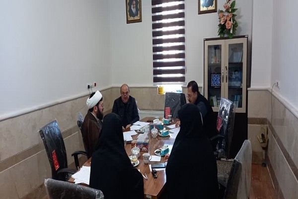 طرح اجمالی پایان‌نامه طلاب رشته مشاوره بررسی شد
