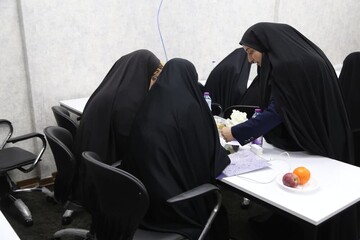 تصاویر/ کارگاه آموزش خبرنویسی ویژه رابطین خبری مدارس علمیه خواهران خوزستان