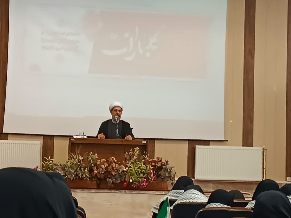 رسالت طلاب، استمرار رسالت نبوت و راهبری و هدایت جامعه دینی است