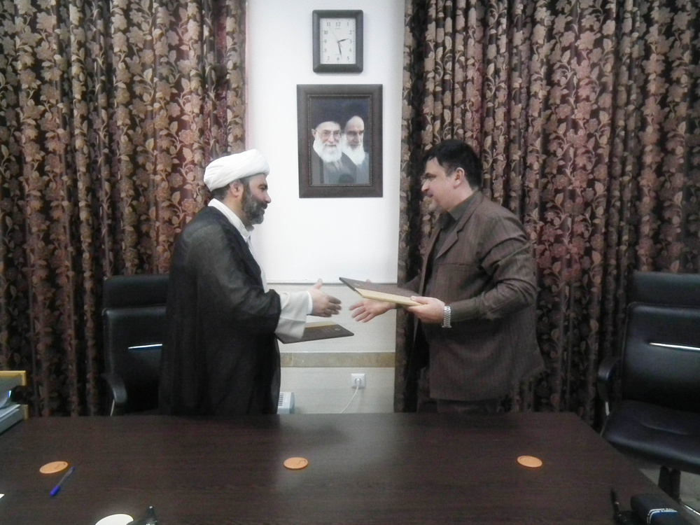 امضای تفاهم‌نامه همکاری میان حوزه علمیه خواهران خوزستان و اداره کل پدافند غیرعامل استان