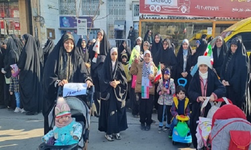 تصاویر/ حضور پرشور طلاب حوزه‌های علمیه خواهران تابعه مدیریت استان قم در جشن باشکوه سال‌روز پیروزی انقلاب 