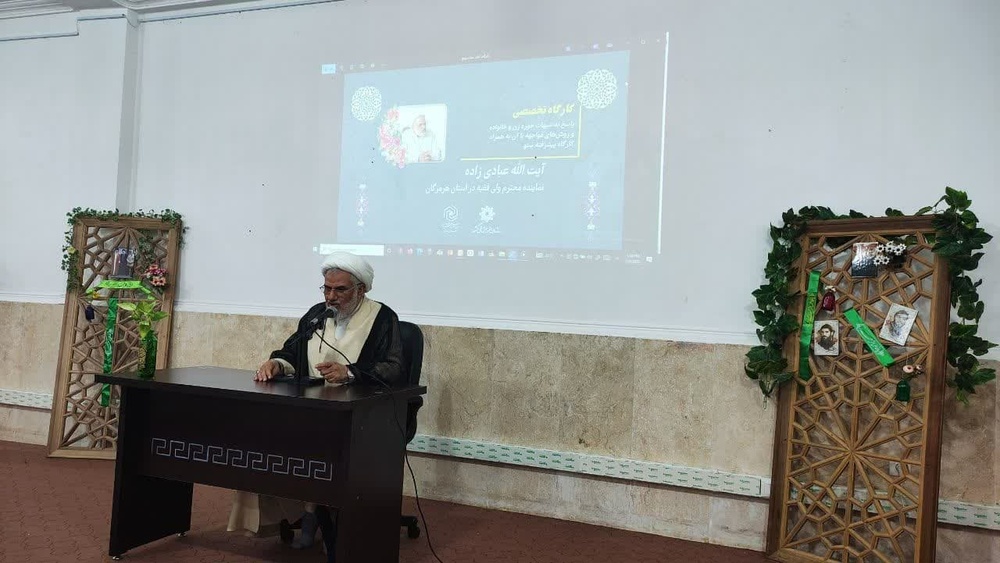 لزوم ترویج اعتدال و پاسخگویی به شبهات دینی در عصر حاضر