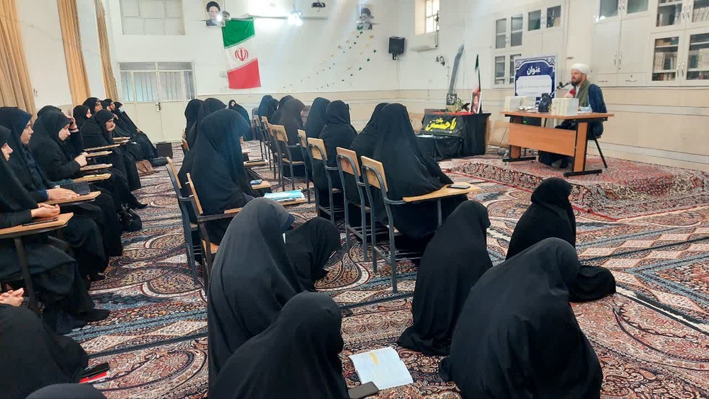 برگزاری نشست بصیرتی گفتمان مقاومت و پیشرفت