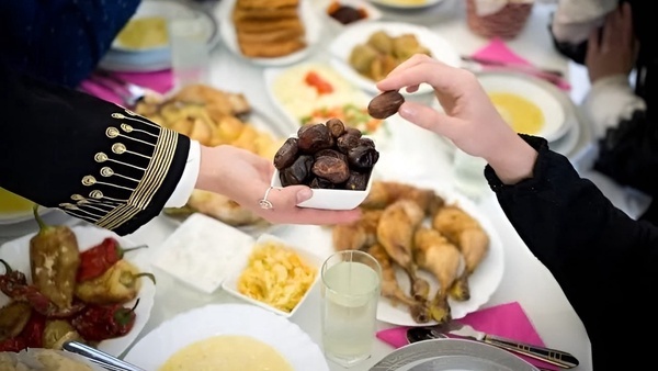 توصیه‌های روزه‌داری به مادران باردار