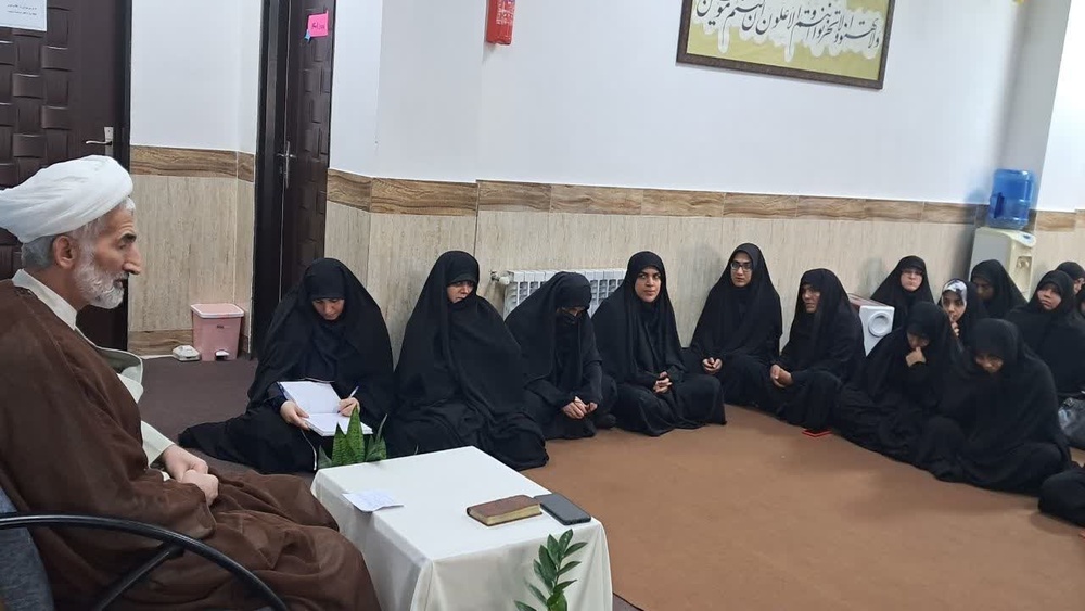 ماه رمضان، تجلی مغفرت الهی و باز سازی اخلاقی انسان‌ها در پرتو ادب و کرامت الهی است