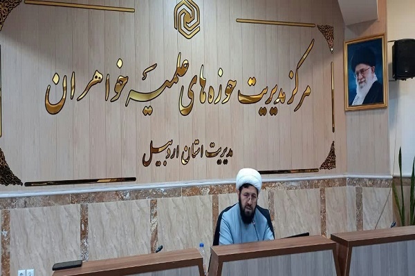 پویش «زندگی با آیه‌ها» محور عملیات مبلغان در ماه رمضان باشد