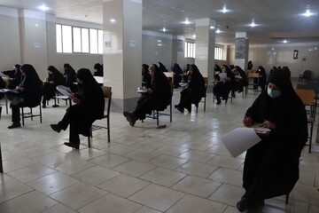 تصاویر/رقابت علمی ۱۵۰ طلبه برتر استان البرز در یازدهمین المپیاد علمی حوزه‌های علمیه خواهران