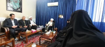 تصاویر/ بازدید مدیر و کادر حوزه علمیه خواهران استان مرکزی با نماینده ولی فقیه در استان