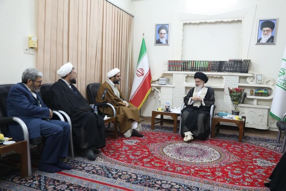 به حضور مبلغان خواهر در عرصه تبلیغ نیاز داریم/ لزوم سرمایه گذاری بر مسائل تهذیبی