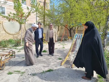 تصاویر/ بازدید امام جمعه، شهردار و خیرین از مدرسه‌ معصومیه تفرش