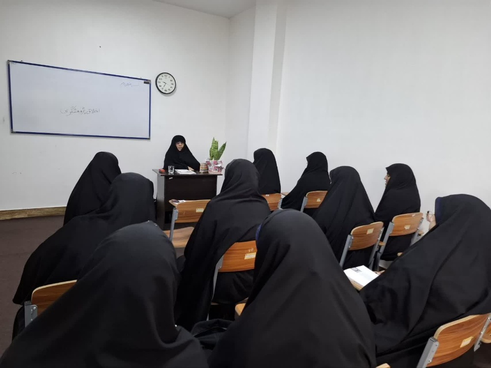 پژوهش باید با انگیزه‌های الهی همراه باشد 