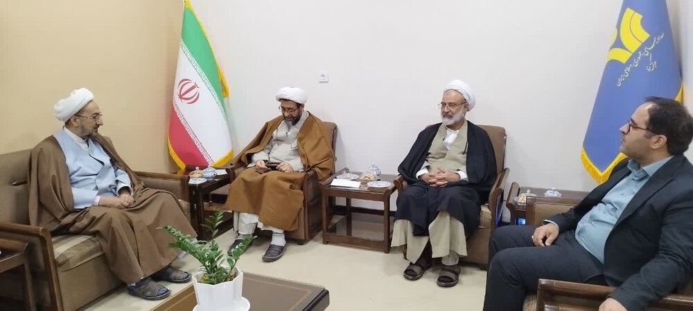 بررسی چگونگی تقویت ارتباط حوزه و رسانه 