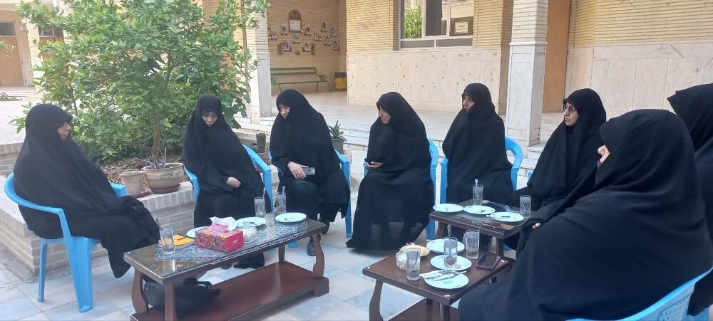 بازدید معاون آموزش حوزه‌های علمیه خواهران کشور از مدرسه علمیه تخصصی اردکان