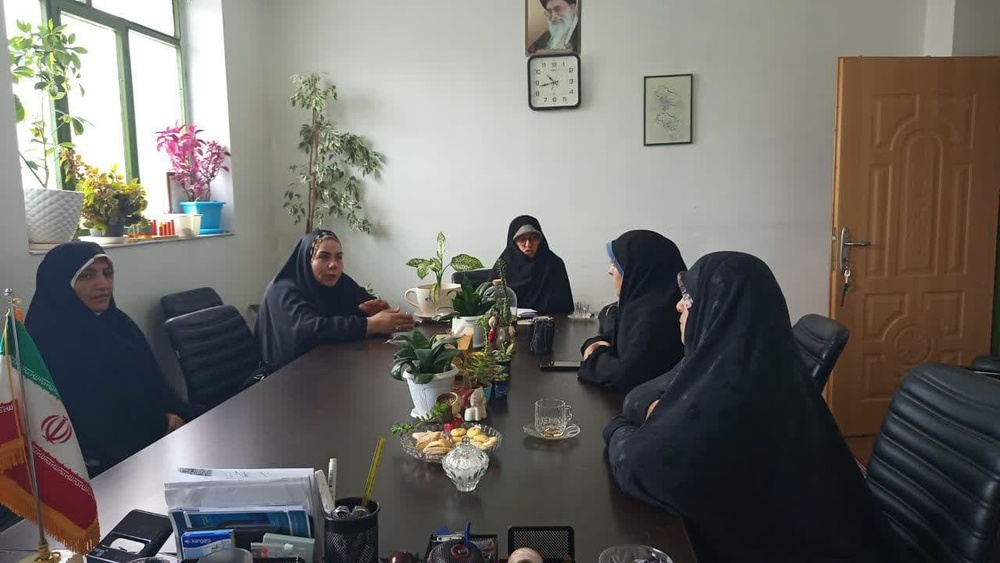 برگزاری جلسه هم‌اندیشی مسئولین هیأت‌های بانوان فیروزکوه 