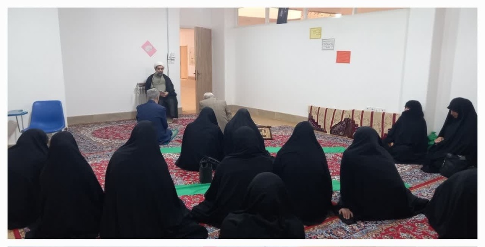 باید با تمام عِدّه و عُدّه برای مقابله با دشمنان آماده بود 