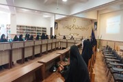 بانوان مبلغ آموزه‌های قرآنی را با چالش‌های روز جامعه تطبیق دهند 