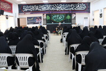 تصاویر/ مراسم شهادت امام صادق ع در مدرسه علمیه معصومیه بوشهر