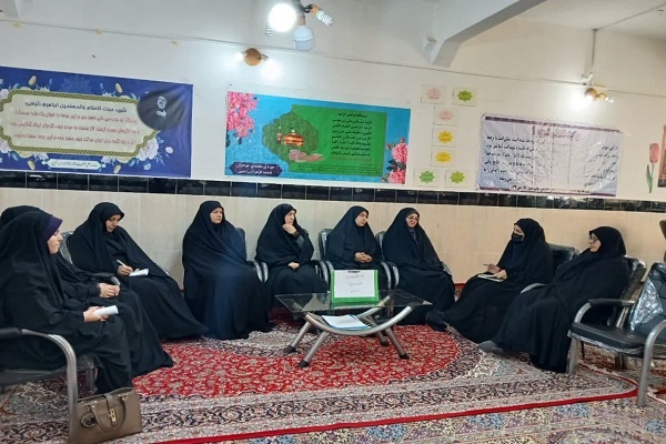 تبیین جایگاه تربیتی حوزه علمیه خواهران در پذیرش طلبه اثرگذار است