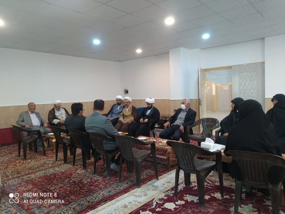 برگزاری نشست هم‌اندیشی جذب حداکثری طلاب در غرق‌آباد